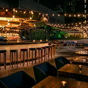 Moxy Nyc Times Square Nowy Jork