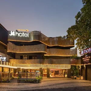 莱吉安j4酒店 酒店 勒吉安