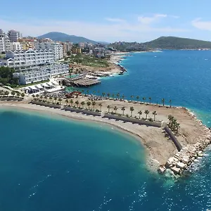 Santa Quaranta Premium 5* Sarandë